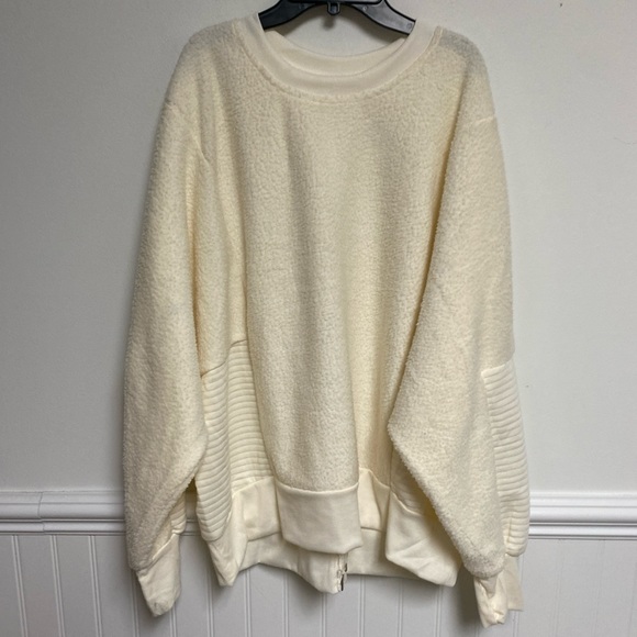 Tahari Sports Sweatshirt Women’s 2 X Ivory Athleisure Back zip Sherpa - Picture 1 of 4